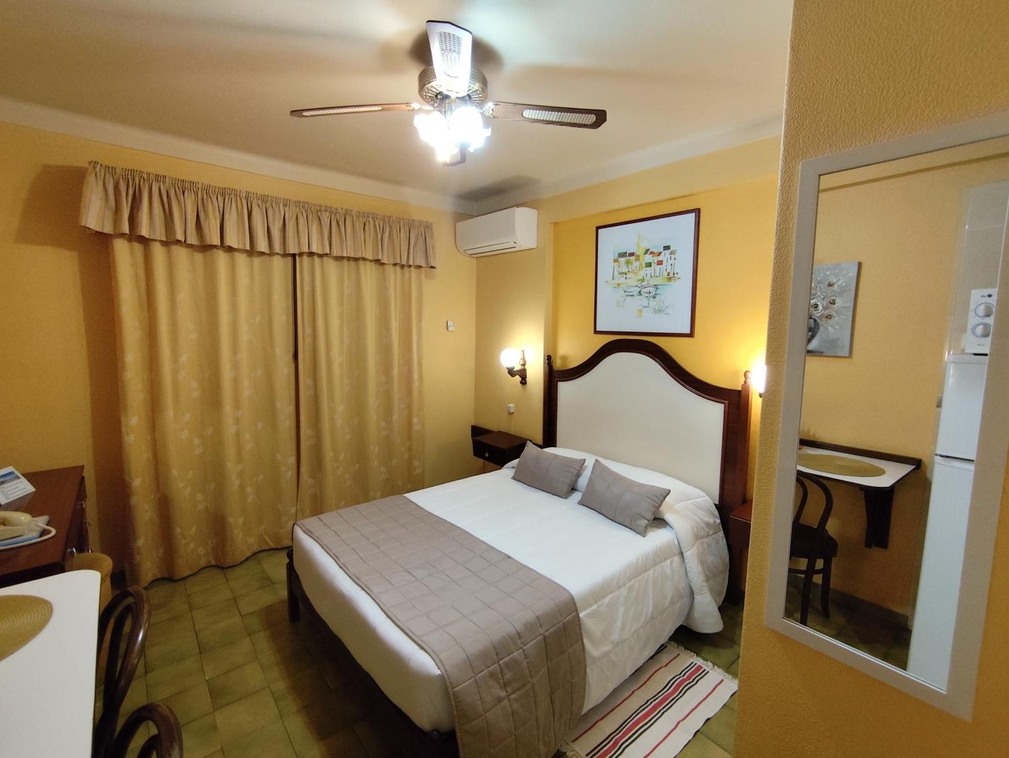 Apartamentos Turisticos Praia Grande Феррагуду Экстерьер фото