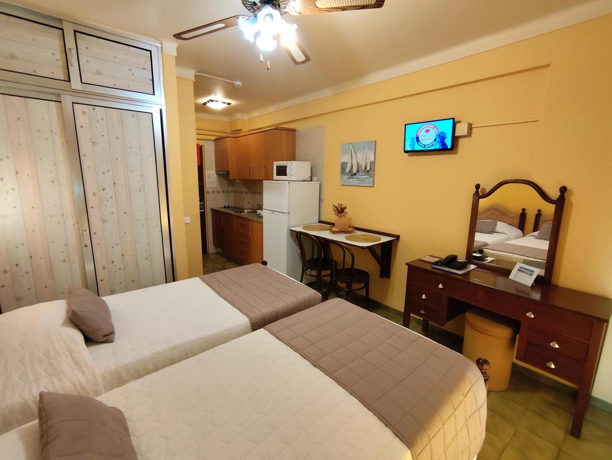 Apartamentos Turisticos Praia Grande Феррагуду Экстерьер фото